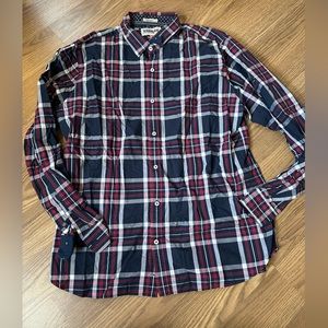 Men’s Express Fitted Plaid Button Down